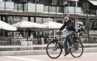Bicycle Commuting with Zenith